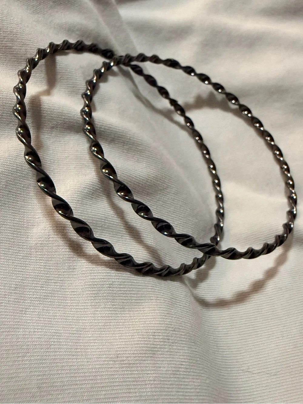 Lot of 5 Metal Bangle Bracelet Bundle, Twisted Textured, Stackable, Bamboo